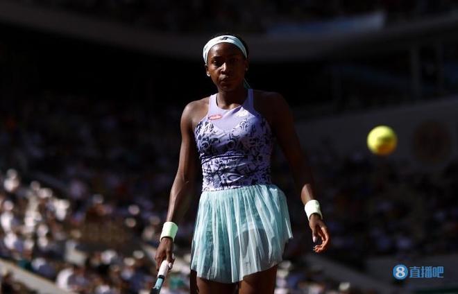 阿森纳7600万“水货”爆发！一条龙+点杀 双响后梳理发型回击质疑