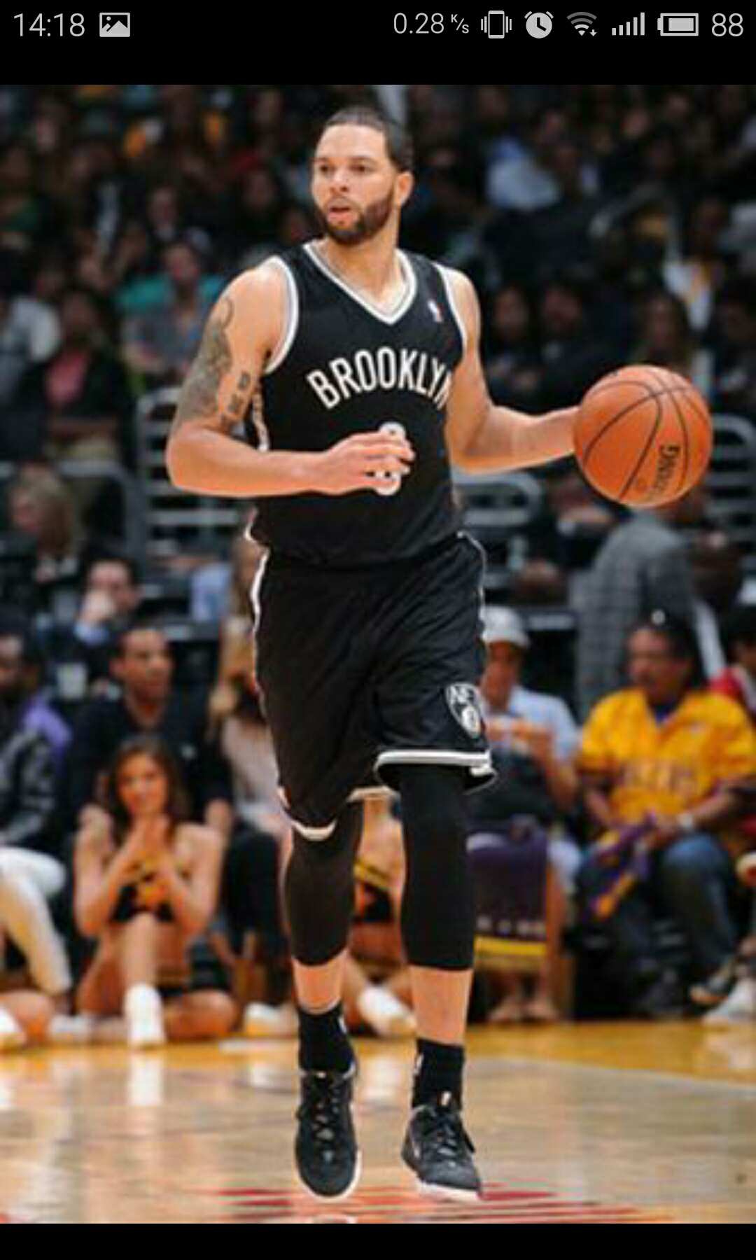 随着比赛逐 随着比赛逐