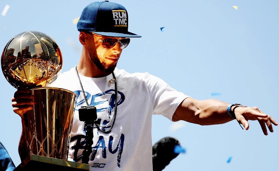 热火惨败！希罗21+7鲍威尔12中2，西卡15中4也无妨，勇士旧将尽力